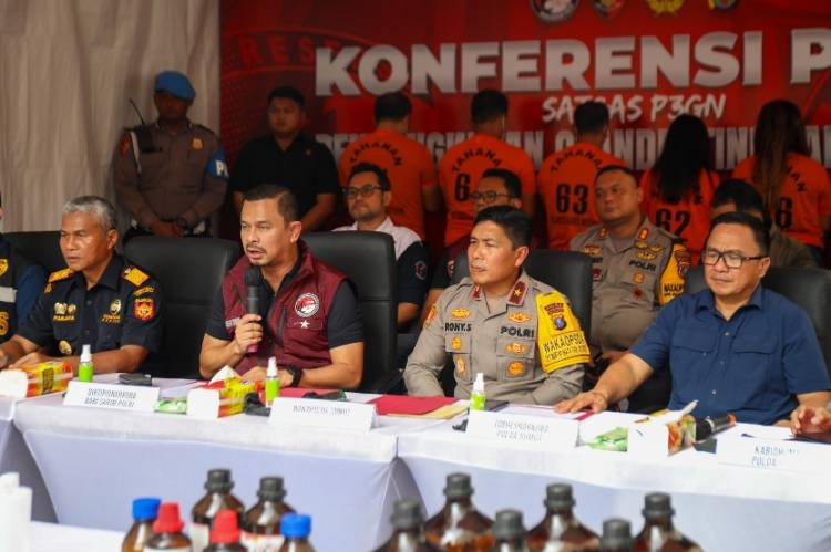 Ungkap Laboratorium Ekstasi Clandestine, Polri : Sampai kelobang semutpun akan dicari dalam Perang Melawan Narkoba