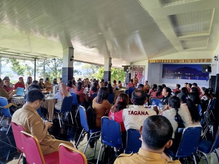 Bupati Toba : Terima kasih Petugas Sosial, Bekerjalah Dengan Altruisme