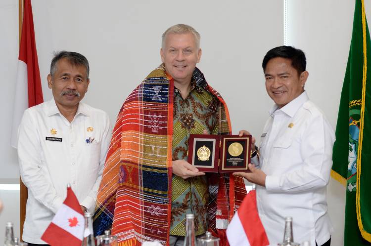 Pj Gubernur Paparkan Sejumlah Potensi Sumut, Dubes Kanada HE Jess Dutton Takjub