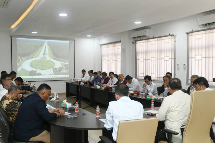 Delegasi Sembilan Negara Tinjau Hilirisasi Karet dan Kelapa Sawit Berskala Internasional