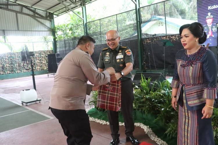 Kapolres Simalungun Hadiri Pisah Sambut Danrindam I/Bukit Barisan
