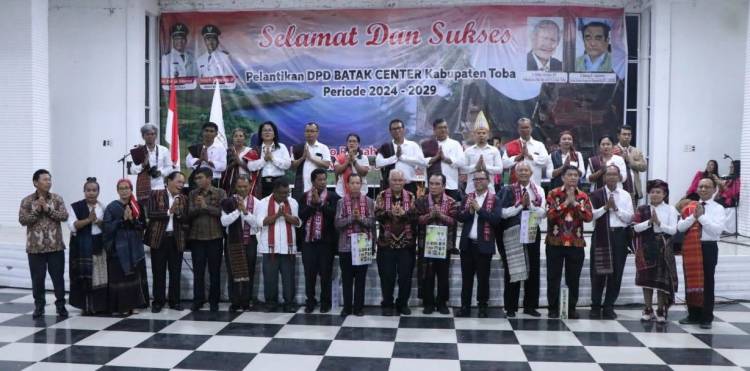 Bupati Toba Ajak Batak Center Bekerjasama Membangun SDM di Toba