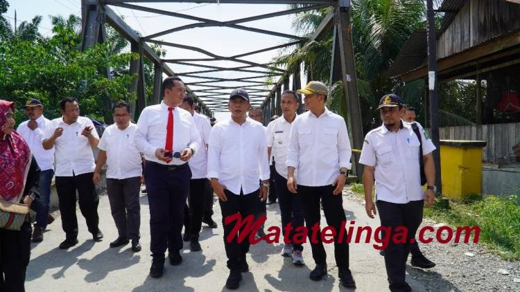 Pemkab Langkat Tinjau Titi Besi Penghubung Padang Tualang - Batang Serangan