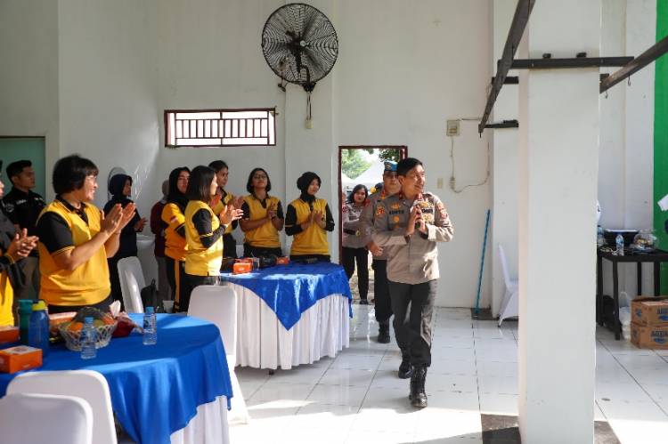 Polwan Polda Sumut Unjuk Kemampuan