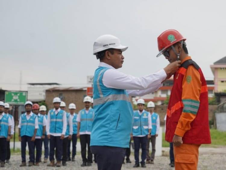 PLN UID Sumatera Utara Terapkan Core Value AKHLAK Lewat Gelar Bakti PDKB