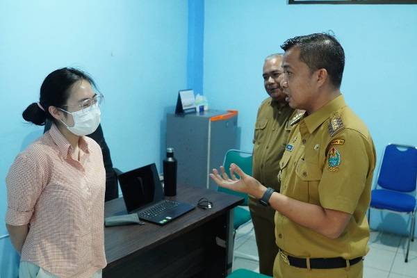 Pj. Walikota Tinjau RSUD dr. Kumpulan Pake Dan TC Sosial