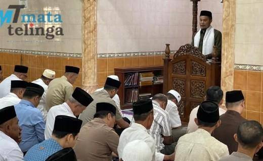 Sholat Idul Adha di Masjid Bhayangkara, Momentum Personil  Polres Labuhanbatu Tingkatkan Ketaqwaan