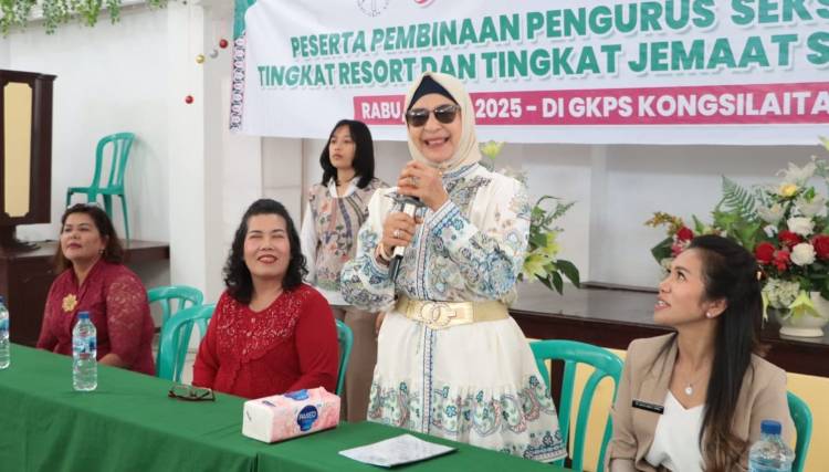 Kunjungan Pertama Ny Darmawati di Lingkungan GKPS