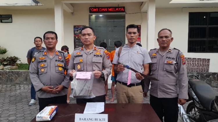 Dua Wanita dan Tiga Rekannya  Terlibat Kasus Curas, Berujung Kantor Polisi
