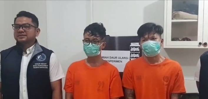 Poldasu Gerebek Pabrik Rokok Elektrik Mengandung Narkotika Senilai Rp 300 Milliar