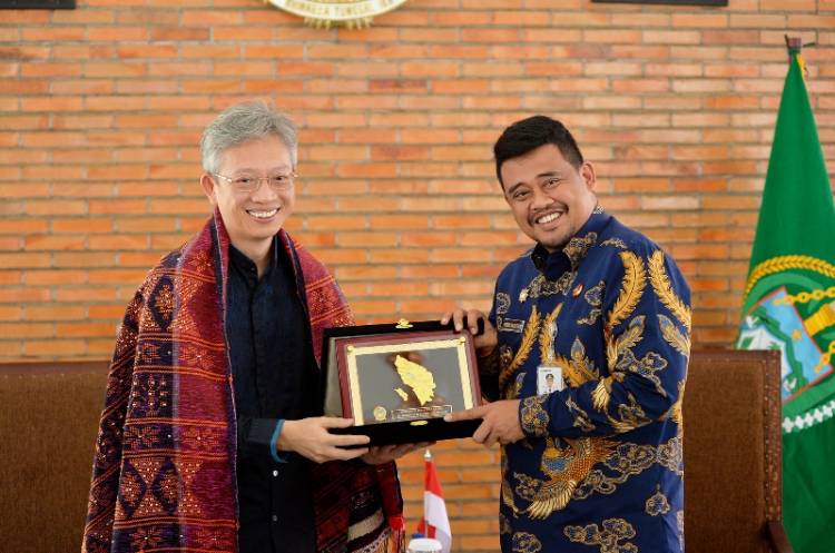 Bertemu dengan Dubes RRT, Gubernur Sumut Bobby Nasution Perdalam Kerja Sama Pertanian