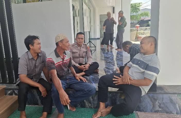 jalin Komunikasi,Sat Binmas Polres Pematangsiantar Patroli Sambangi Masjid Darul Abrar