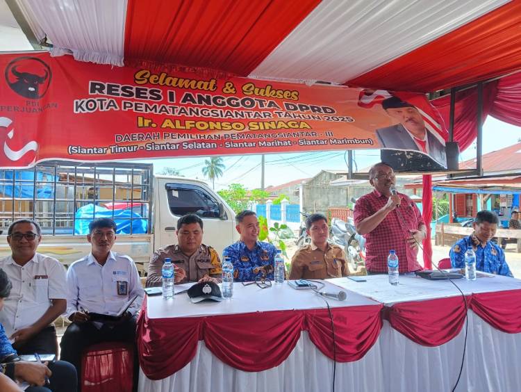 Polsek Siantar Marihat Hadiri Reses Anggota DPRD Pematansiantar di Sianjur Nauli