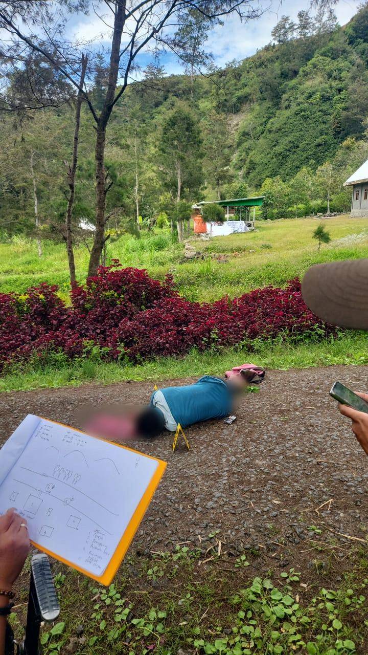 OPM  Kembali Tembak 2 Warga Sipil Pekerja Bangunan Gereja