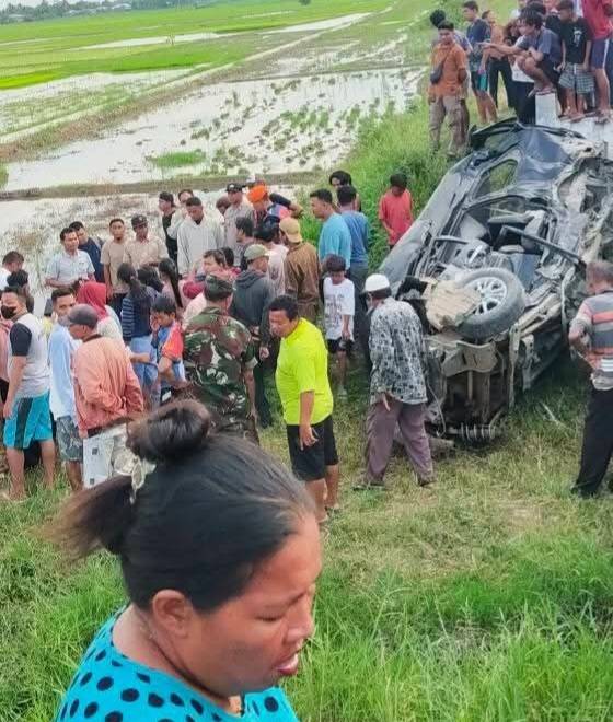 Mobil Ditabrak Kereta Api di Deli Serdang, Pasutri Meninggal
