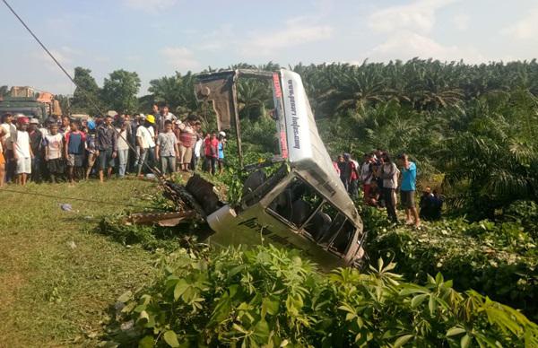 Kecelakaan Minibus di Batubara, 4 Orang Tewas