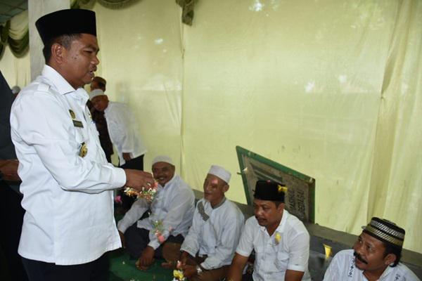 Wabup Sergai Tepung Tawar Jama'ah Calon Haji Kecamatan Dolok Masihul