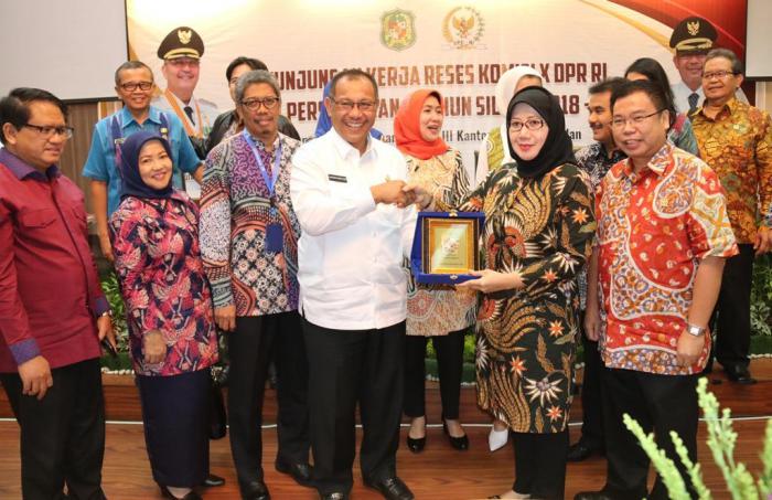 Anggota Komisi X DPR RI Kunjungi Balai Kota Medan
