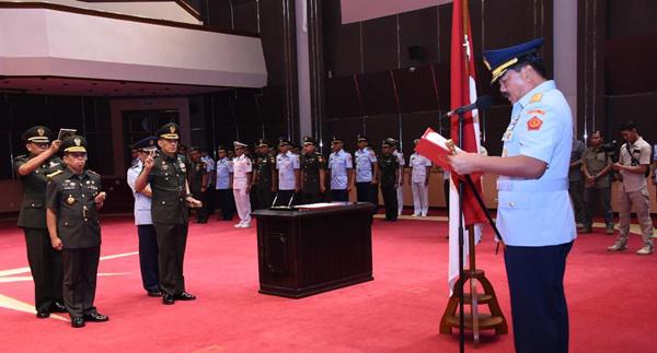 Panglima TNI Pimpin Sertijab Kababek TNI dan Dandenma Mabes TNI