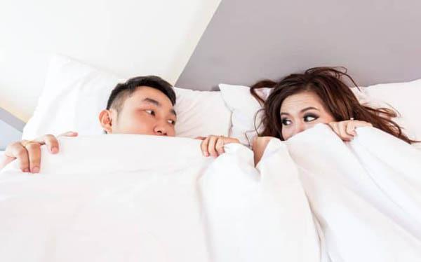 Apa Bedanya Fetish dan Fantasi Seksual ?