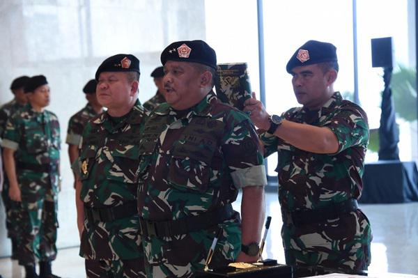dr. Bambang Dwi Hasto Resmi Jabat Kapuskes TNI