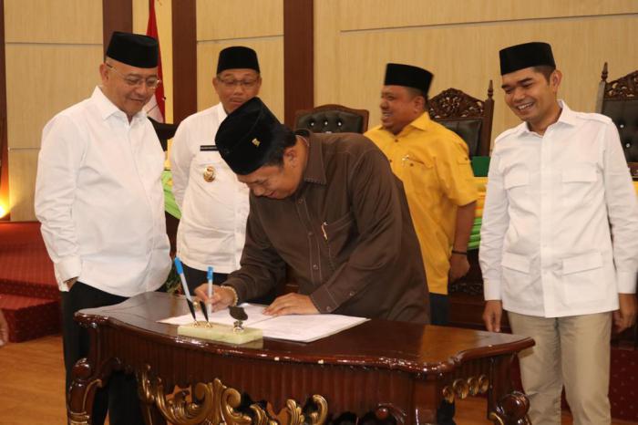 DPRD Terima LPJ APBD Kota Medan T.A 2108
