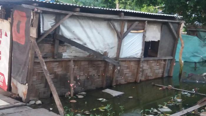 Puluhan Warga Nelayan Diduga Korban Penipuan Bedah Rumah