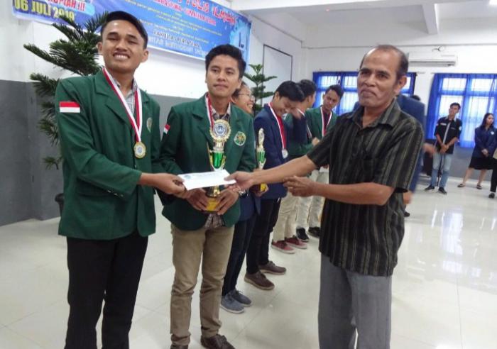 Dody dan Boi Juara LKTI 2019 FP UMI Medan