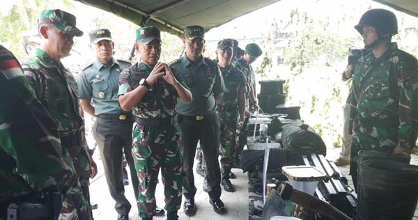 Kasdam I/BB dan Danrem 031/WB Mengecek Personil Satgas Pamtas RI - RDTL
