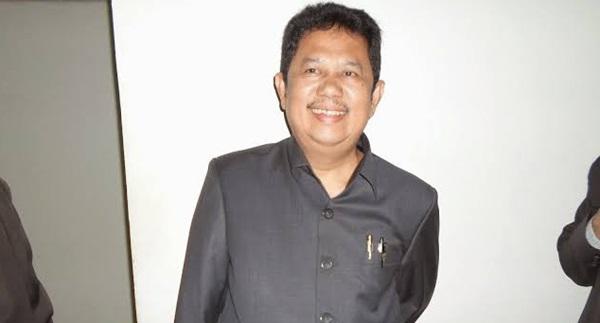 Ketua DPRD Dorong Pemko Medan Tertibkan Warkop Depan RS Elisabeth 