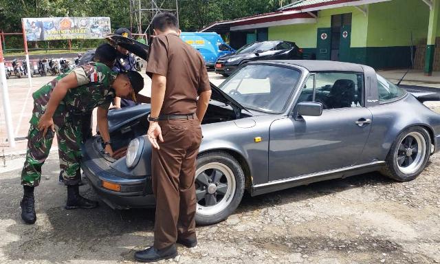 Asal Malaysia, TNI Gagalkan Penyelundupan Mobil Mewah
