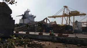Detik-Detik Kapal Tabrak Dermaga, Terungkap