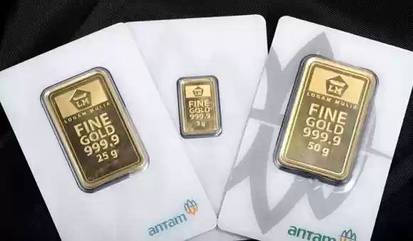Rekor Baru, Harga Emas Tembus Rp1.022.000 per Gram!