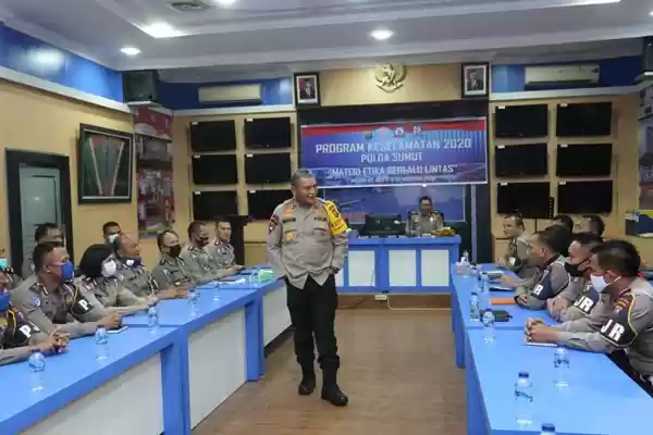 Kepada Personil Polantas,  Kapolda Sumut Minta Jangan Bersikap Arogan dan Tidak Pungli