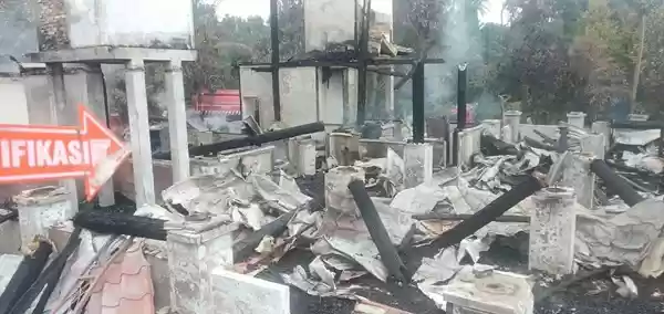 Kebakaran di Komplek Pesantren Darul Arafah, Satu Rumah Ludes