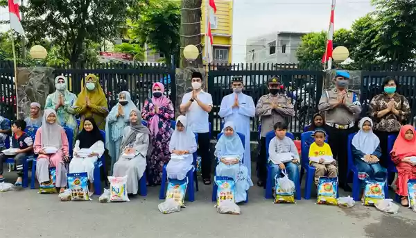 Idul Adha 1441 H, Polsek Sunggal Sembelih 2 Ekor Sapi