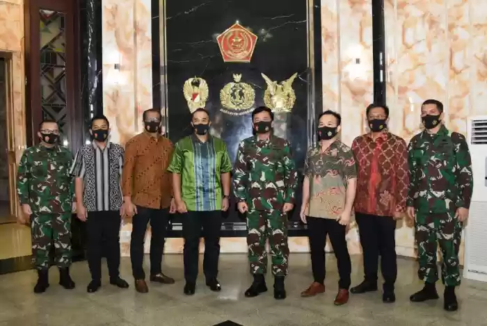 Panglima TNI Terima Kunjungan Ketua Umum KOBI
