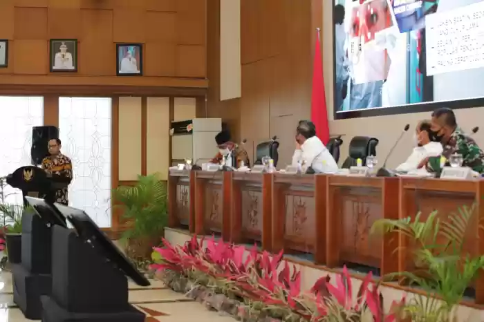 Kemendagri Hormati Proses Politik terhadap Bupati Jember