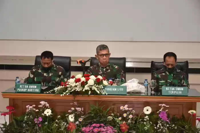Pangdam I/BB Pimpin Rapat dengan Para Dansat Melalui Vidcon