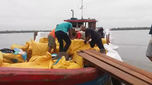 Masa Pandemi Dimanfaatkan Penyeludup Pakaian Bekas