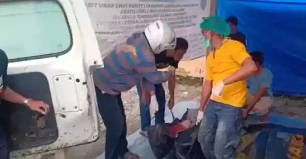 Kesedihan Terpancar di Wajah Nursia, Melihat Jenazah Melihat Anggota Keluarganya