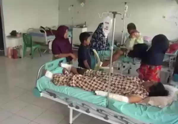Satu Keluarga Menderita Luka Bakar, Terbaring di Rumah Sakit