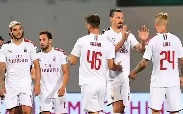Zlatan Ibrahimovic Menjadi Bintang Laga Antara Sassuolo vs AC Milan