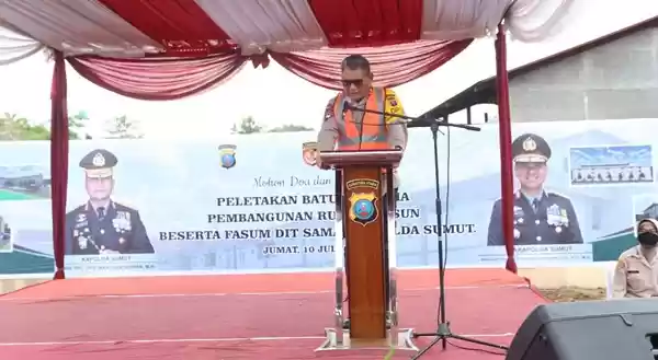 Kapolda Sumut Letakkan Batu Pertama Pembangunan Rusun dan Fasumdit Samapta