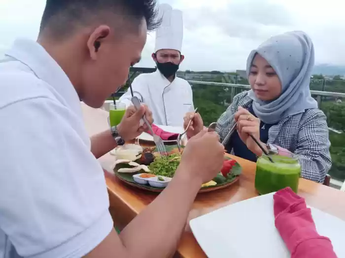 Nasi Goreng Galak-galak Ala Grand Arabia Hotel