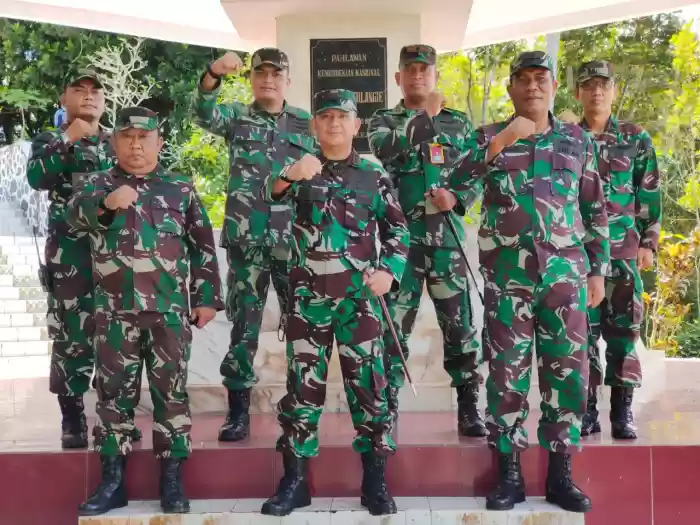 Ziarah Ke TMP Sam Ratulangi, Danlanud Sam Ratulangi Usung Si Tou Timou Tumou Tou