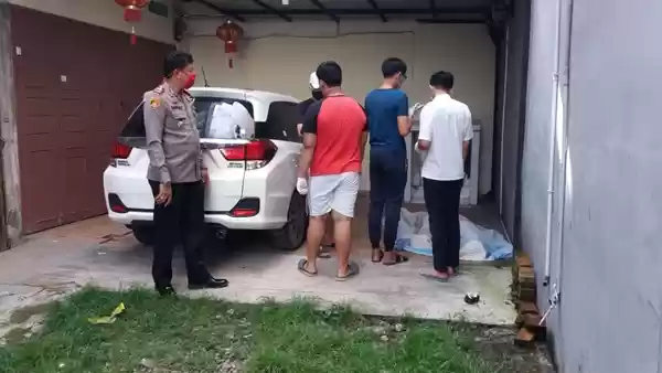 Warga Perumahan Ivory Tewas Gantung Diri