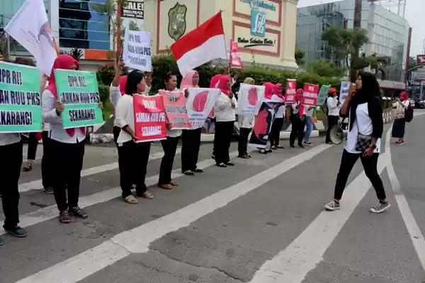 Women&rsquo;s March Sumatera Utara Desak DPR RI Kembalikan RUU PKS Dalam  Prioritas Prolegnas 2020