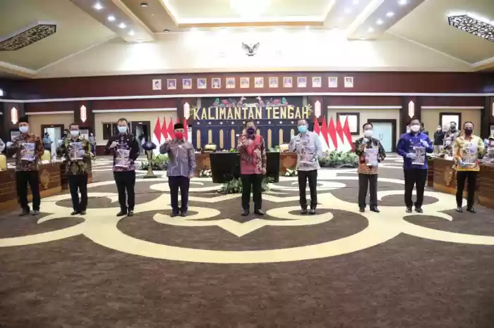 Mendagri Minta KPU-Bawaslu Tegas Soal Pelarangan Kerumunan, Arak-Arakan, dan Konvoi dalam Pilkada