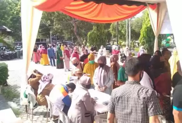 Memutus Rantai Covid-19 dan Jelang Idul Adha, Perindagkop Adakan Pasar Murah
